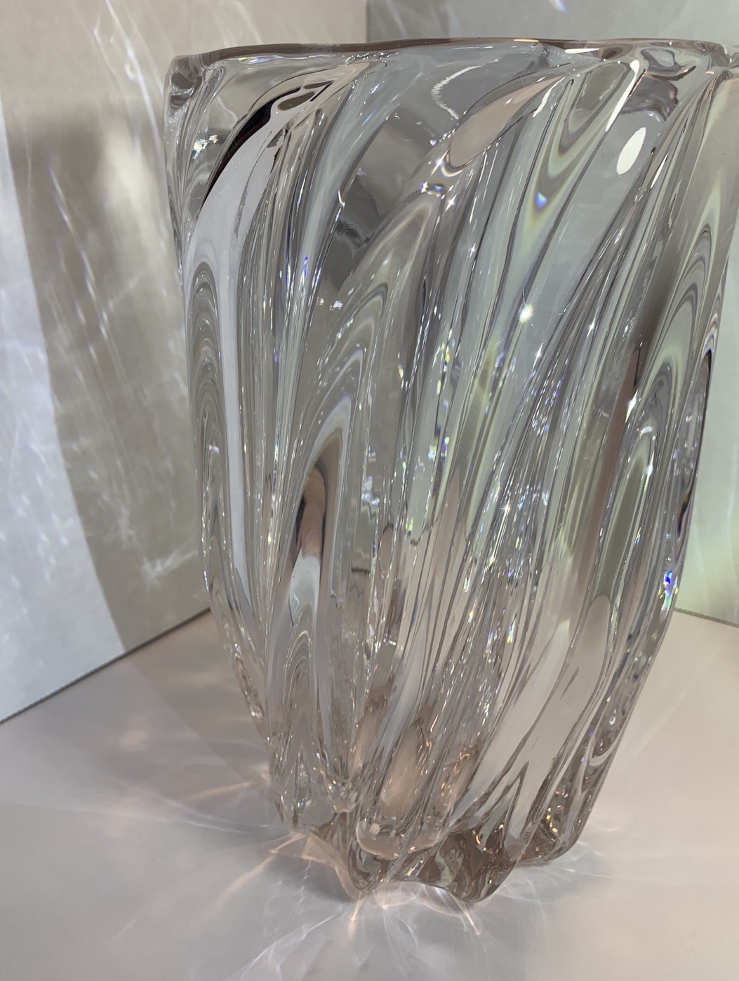 Vintage Mikasa Heavy Crystal Brilliant Centerpiece Vase 10″ Mint Condition