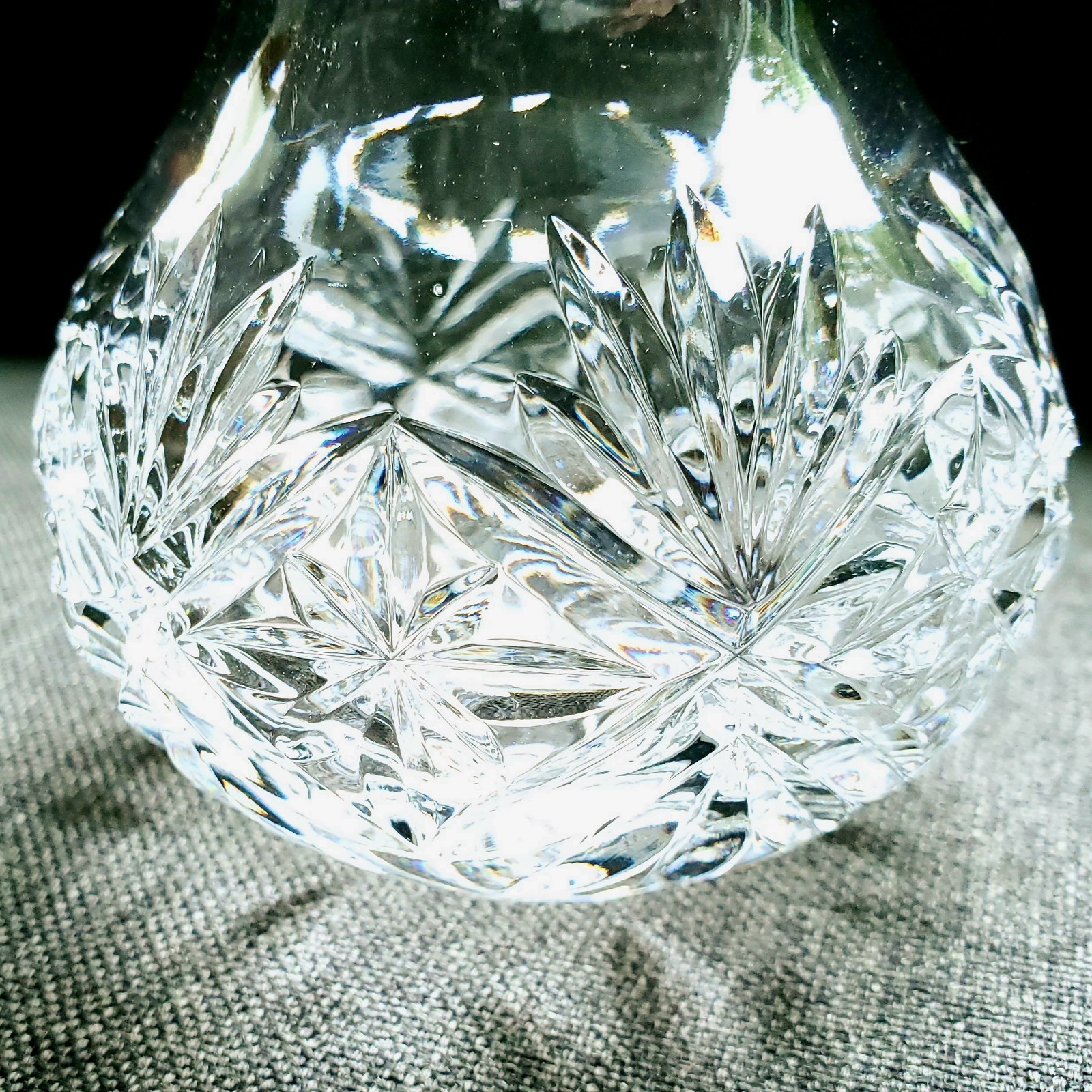 Vintage Edinburgh International Signed Crystal 3.5″ Bud Vase