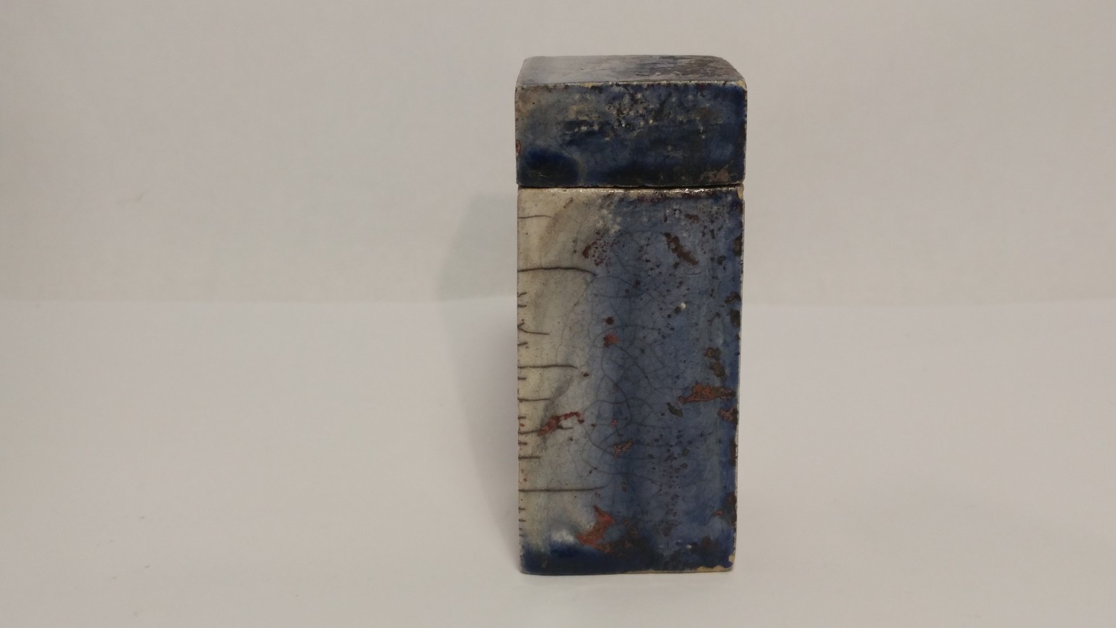 Intriguing Signed RAKU Studio Pottery Box / Small Container Brian Brooshin ?