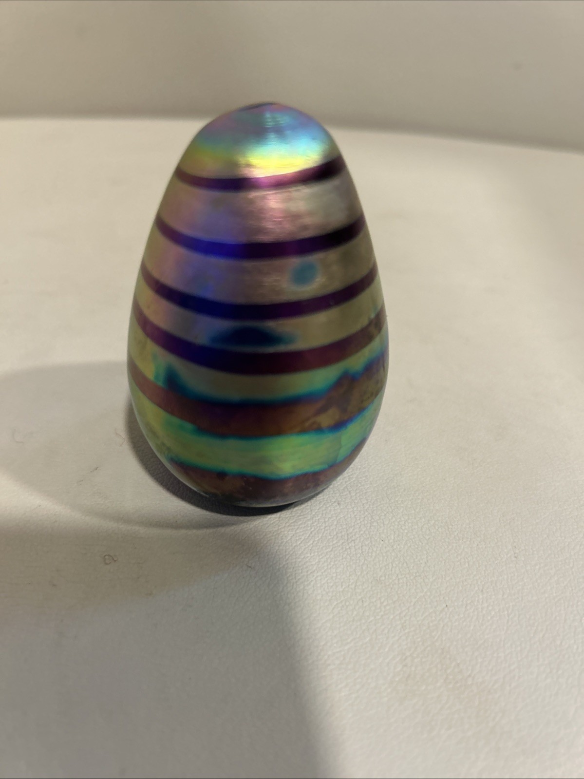 Vintage Anton Intaglio Iridescent Studio Art Glass Paperweight Egg Sculpture