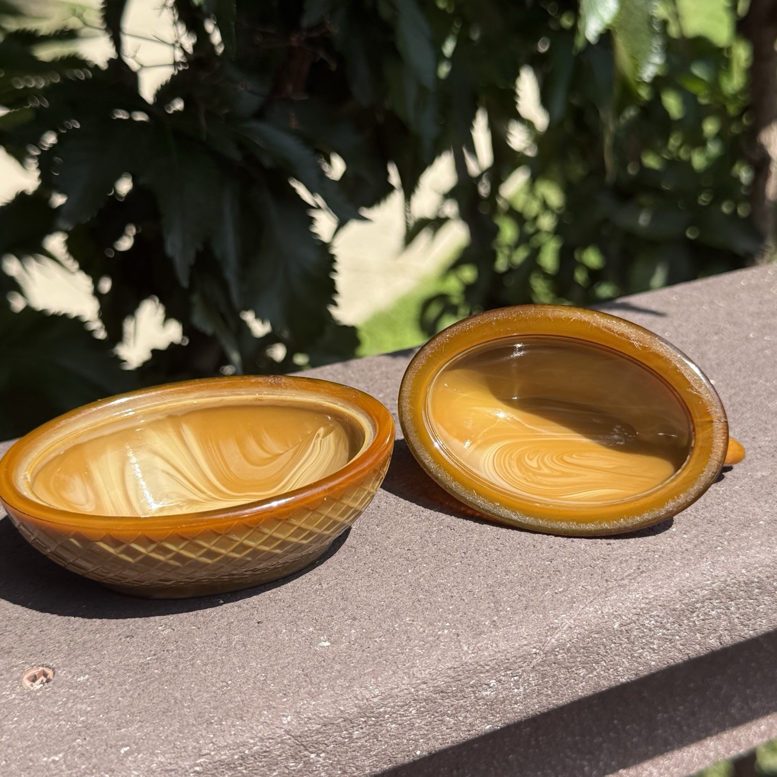 Rare Unmarked Degenhart 1960s Caramel Slag Glass Hen On A Nest Mini Salt Cellar