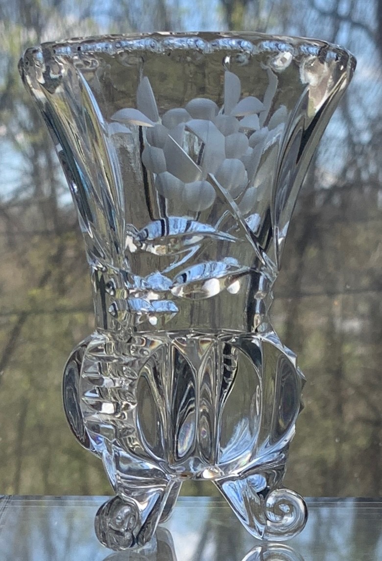 Cut Crystal 3 footed Bud Vase ~Cut Rose 4” tall ~ so pretty
