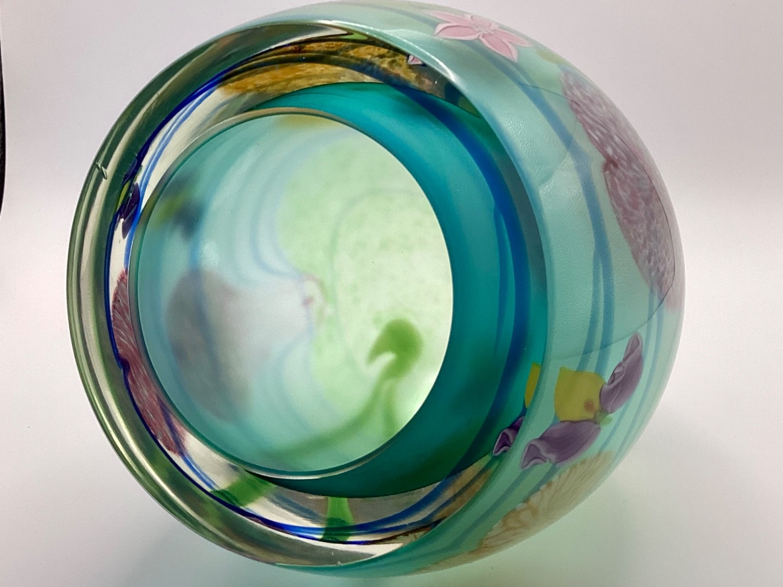 1993 Vintage CAITHNESS Studio Art Glass Spring Romance Vase Retired