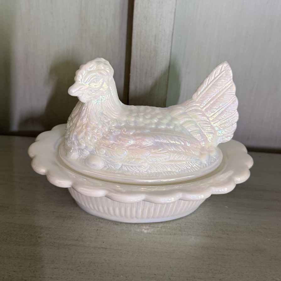 Mosser carnival Milk Glass Hen on Nest candy dish