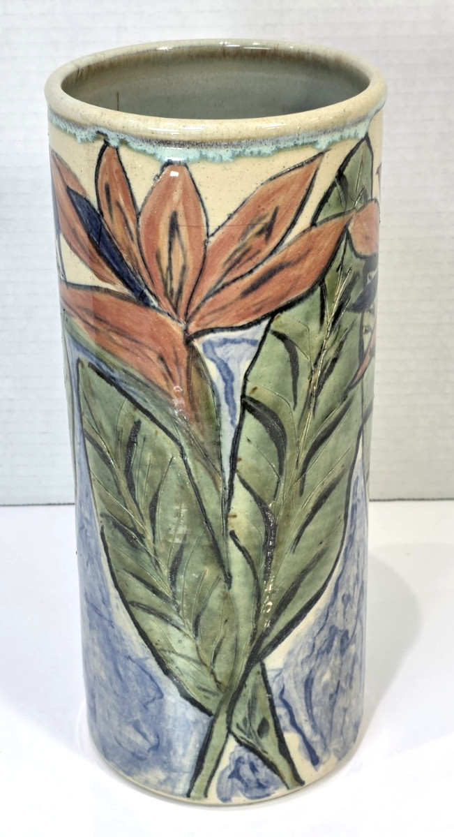 Glazed Tropical Pottery Cylinder Vase Bird of Paradise Incised SIGNED 11″ EUC