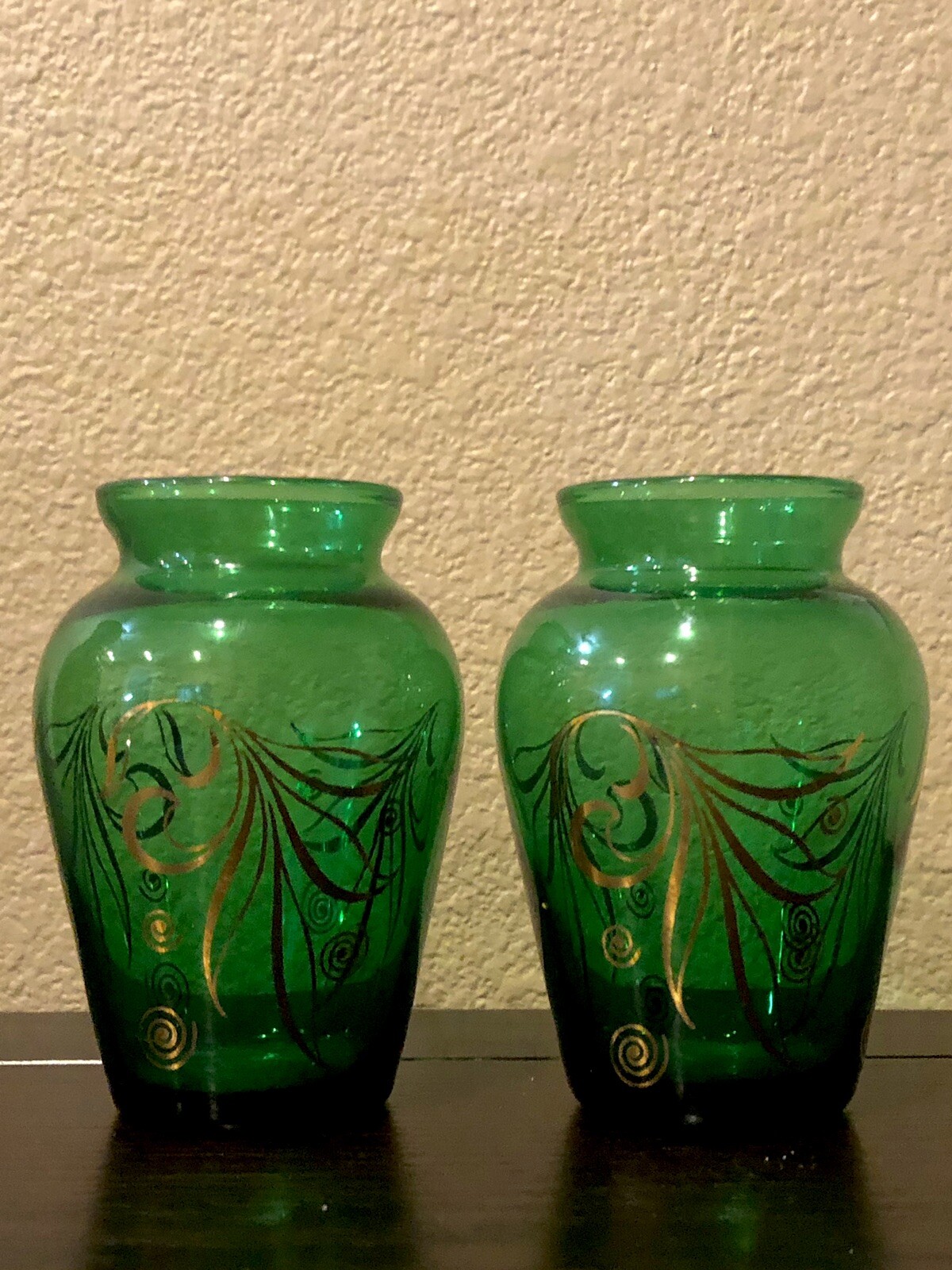 Mid Century Modern Anchor Hocking Green Emerald Glass W/ Gold Inlay Small Vases