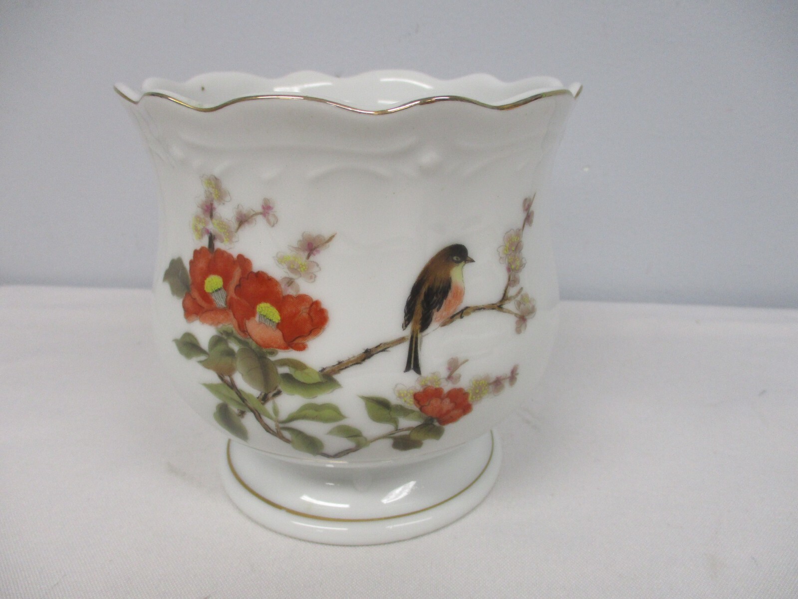 VINTAGE TAKAHASHI SAN FRANCISCO “EAST WIND” BIRD ON A BRANCH CACHE POT