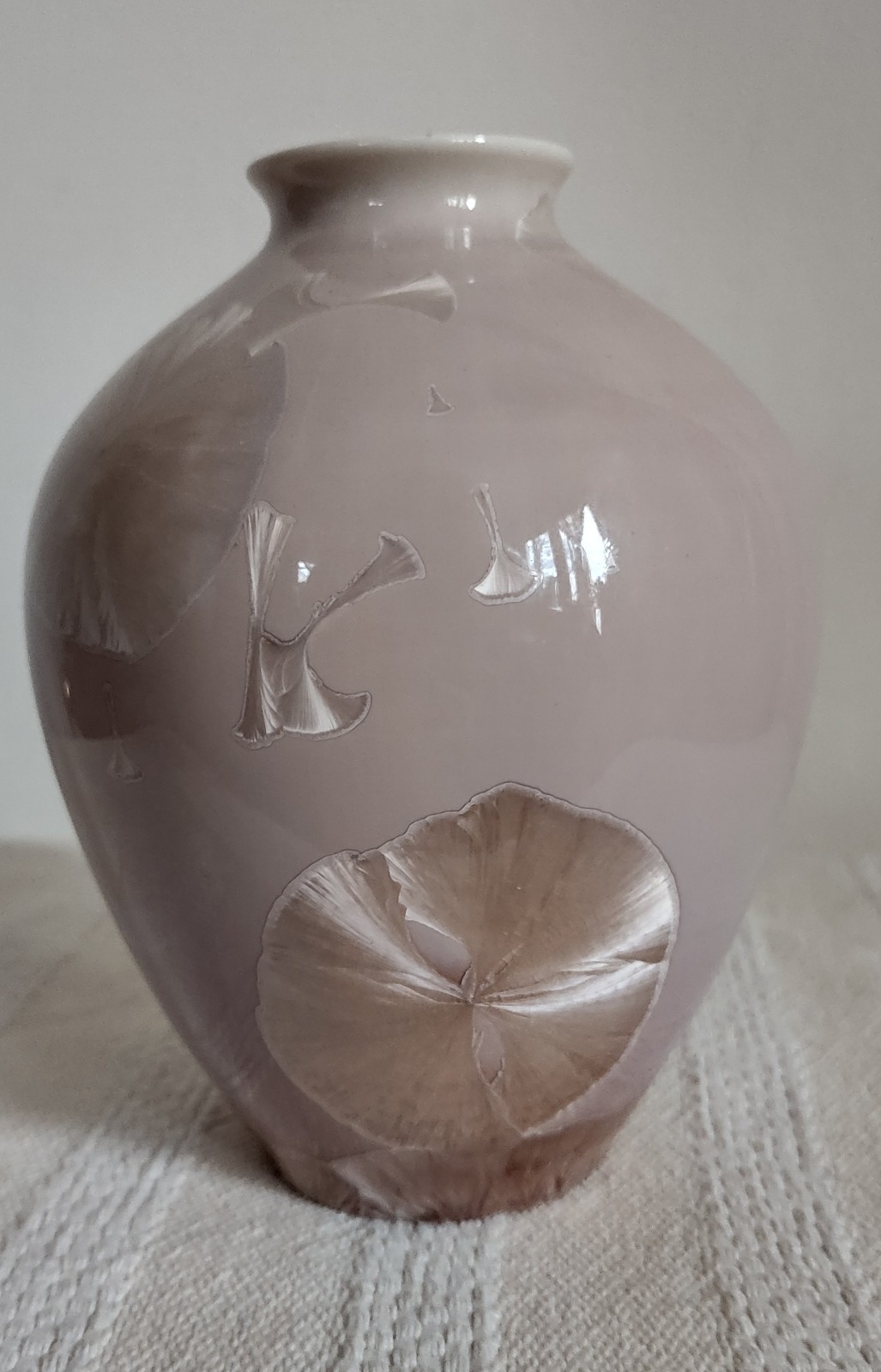 Vintage Bevan Norkin Mauve/Beige Colored Vase Marked and Dated 1987, 5″H