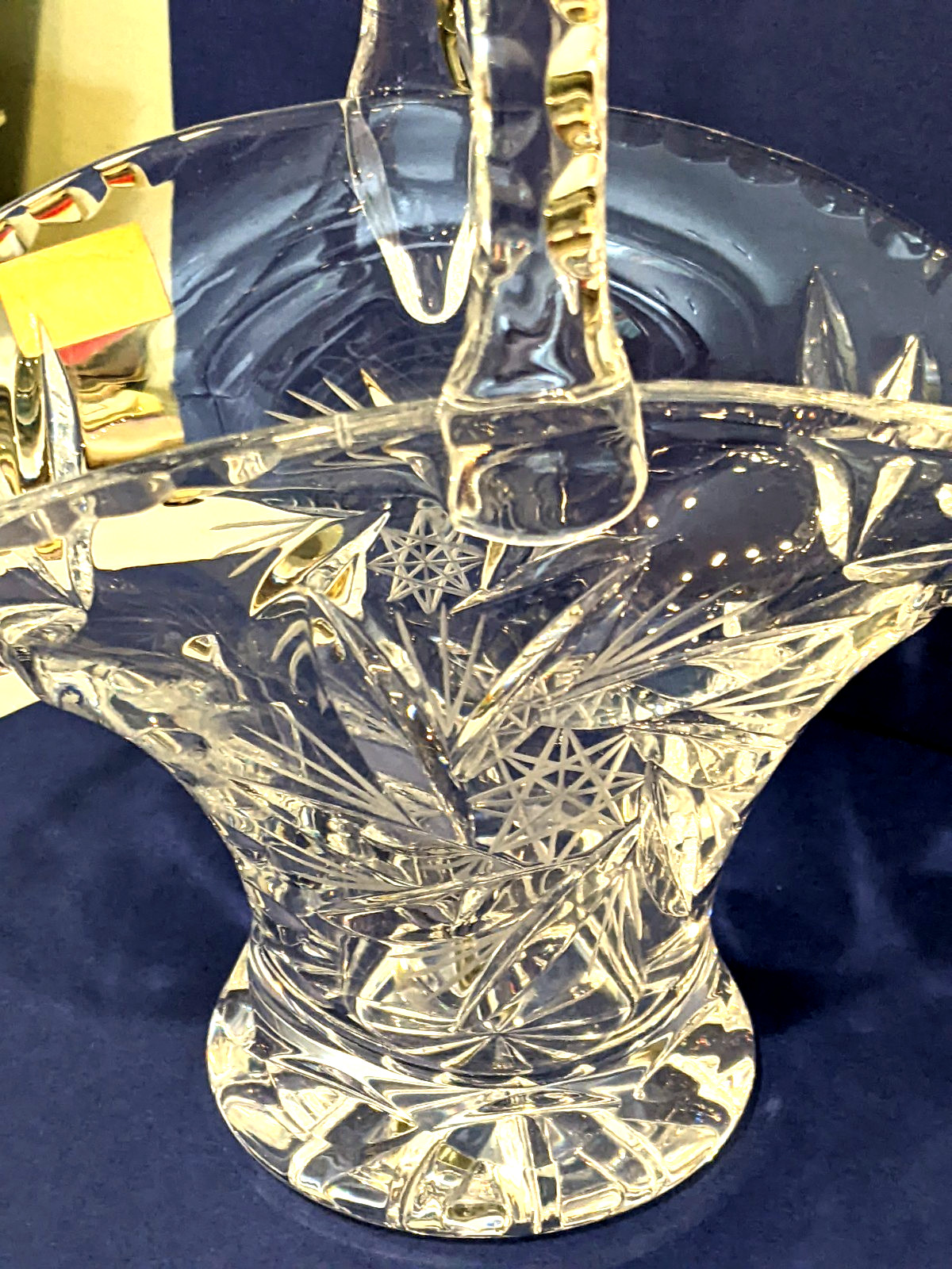 Bleikristall West German 24% Lead Crystal. 8-1/2″ Basket. Original Label.
