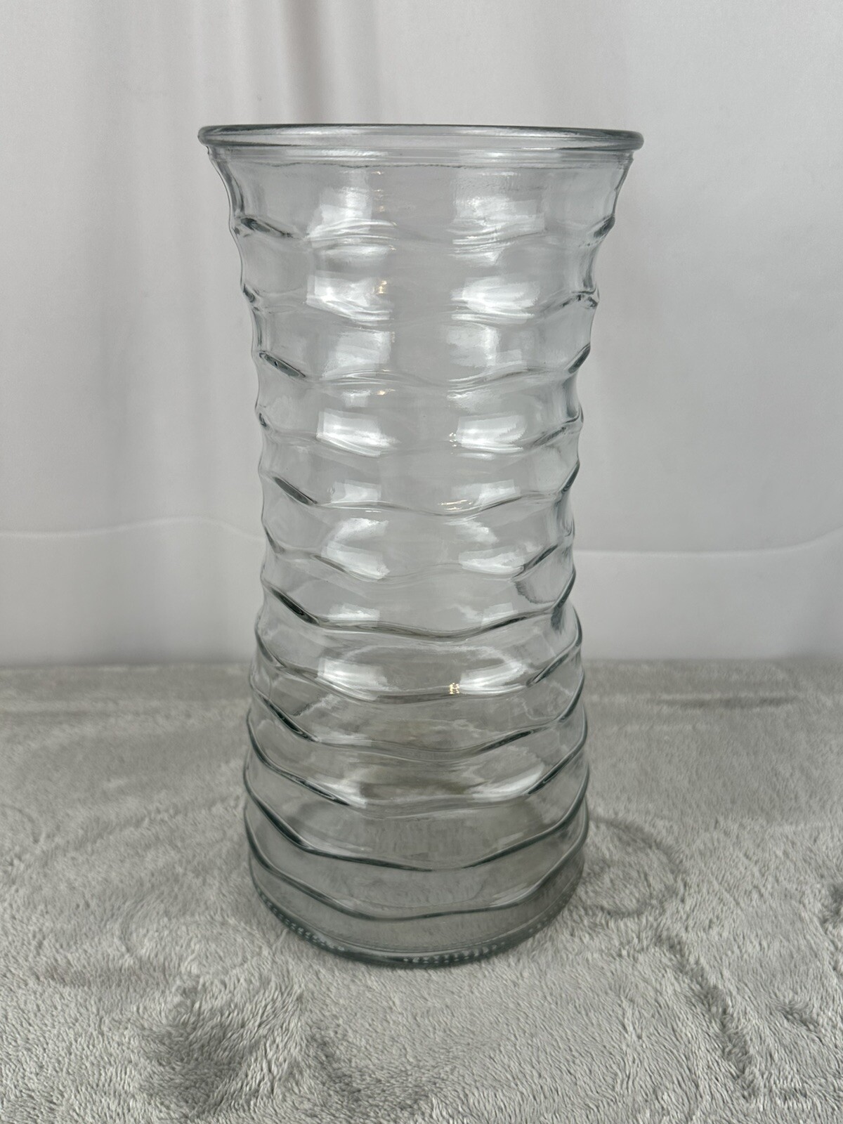 Unbranded Clear Textured Pattern Gathering Vase