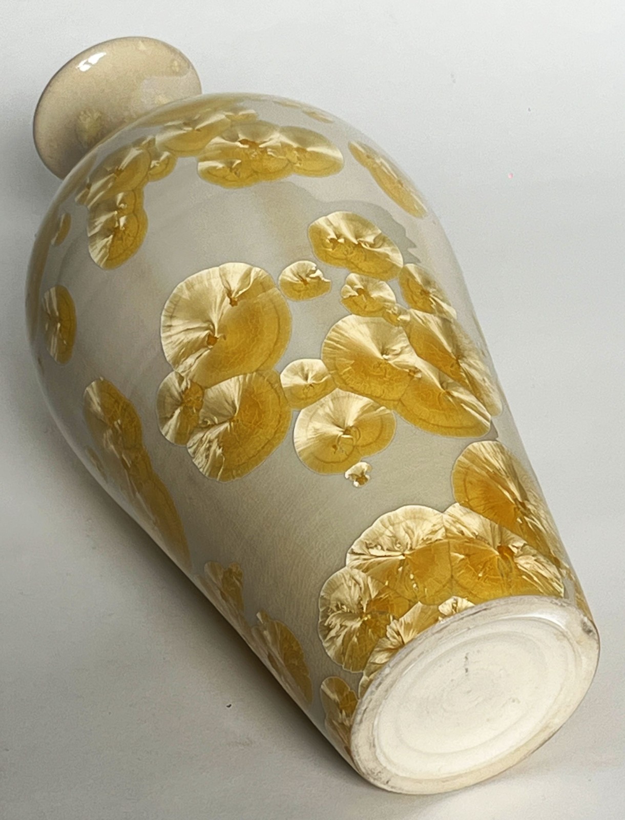 VTG ARTS & CRAFTS MISSION STYLE YELLOW CRYSTALLINE PORCELAIN CERAMIC 12″ VASE