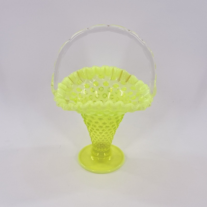 Vtg Fenton Vaseline Uranium Glass Hobnail Ruffled Basket w/ Clear Handle UV Glow