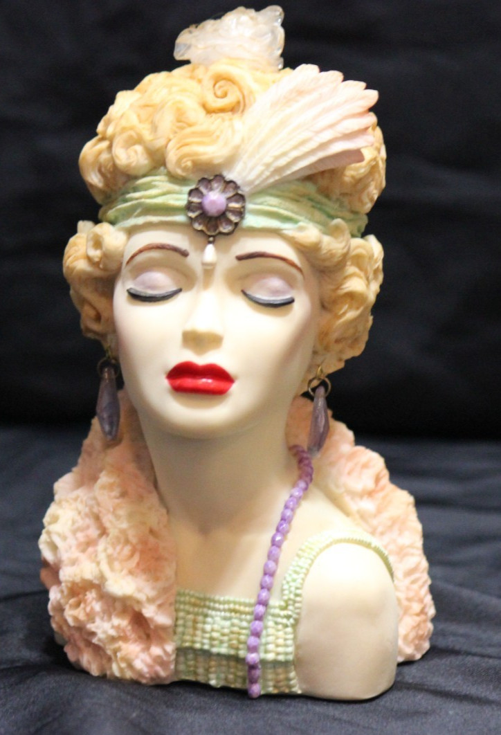 Cameo Girls Lady Head Vase Eve 1926 “Flapper Fatale” LV – 001 2000 Edition