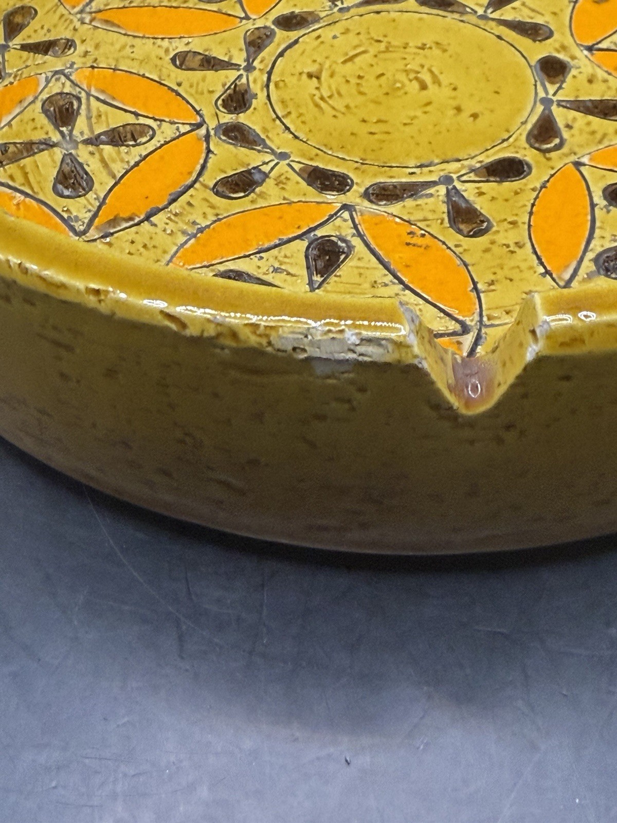VTG RARE 1960’s MCM Bitossi Ashtray Mustard Yellow Orange Geometric Pattern 8″