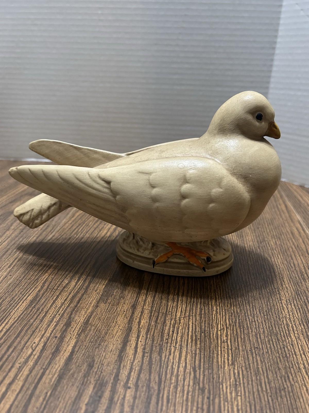 Pair Royal Haeger Mourning Doves Life Size Ivory Finish Excellent Condition