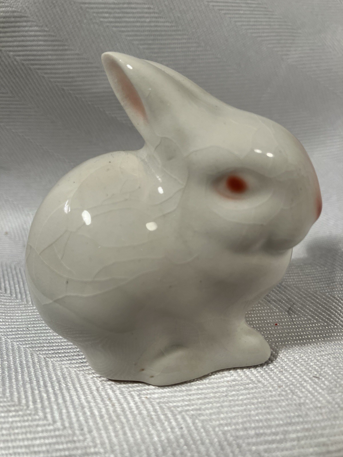 Vintage Sylvac Bunny Rabbit Figurine
