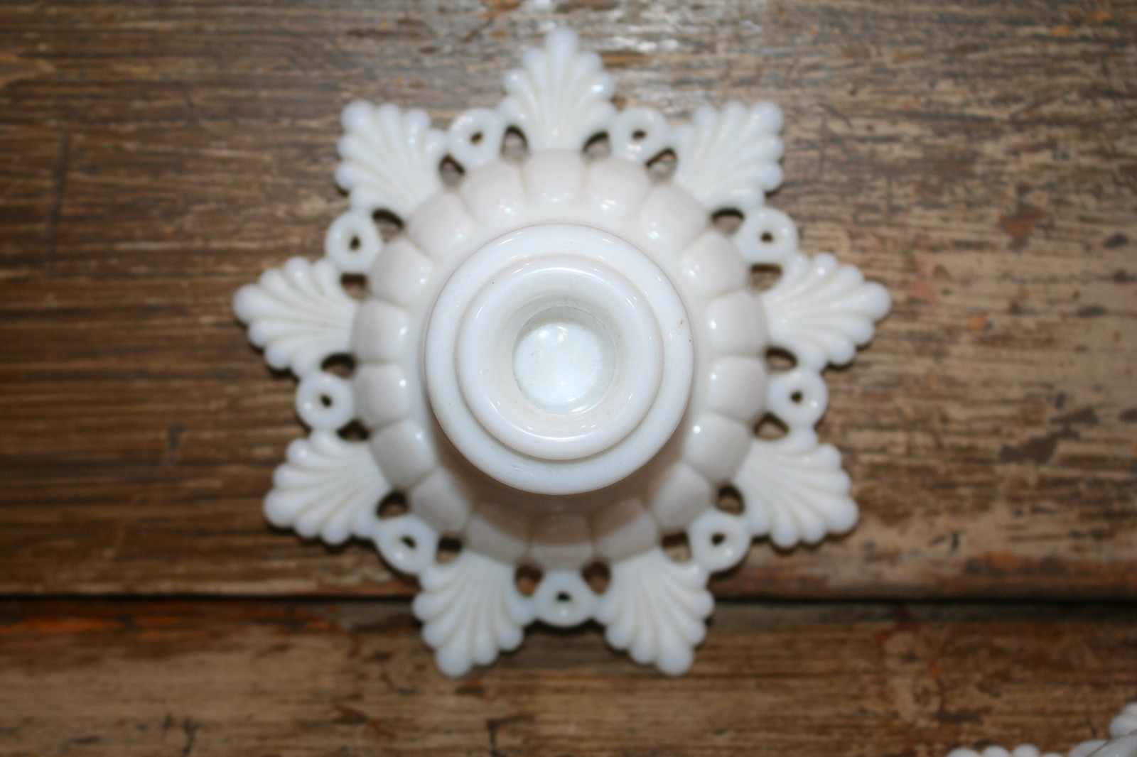 Set of 2 Vintage Westmoreland Ring And Petal Candle Holder Pair White Milk Glass