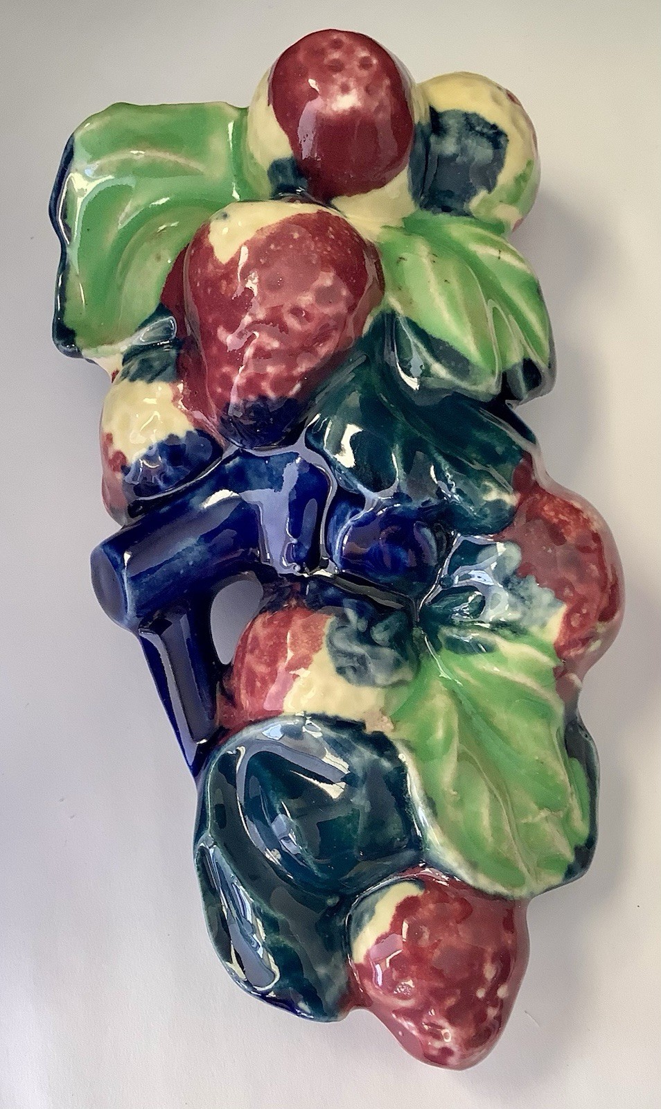 7+1/2” Vintage Majolica Fruit Wall Pocket Ceramic Vase Hand Paint Made In Japan