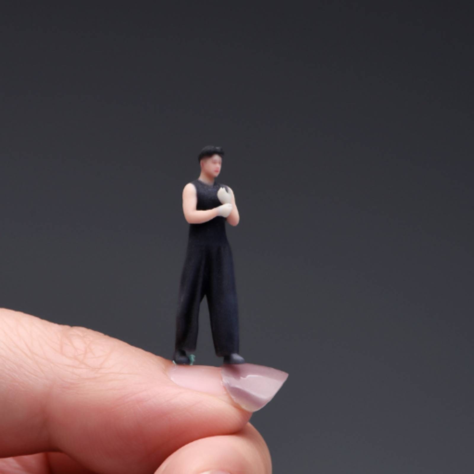 1:64 Scale Figurine Three-Dimensional Printed Miniature Man Figurine Scene