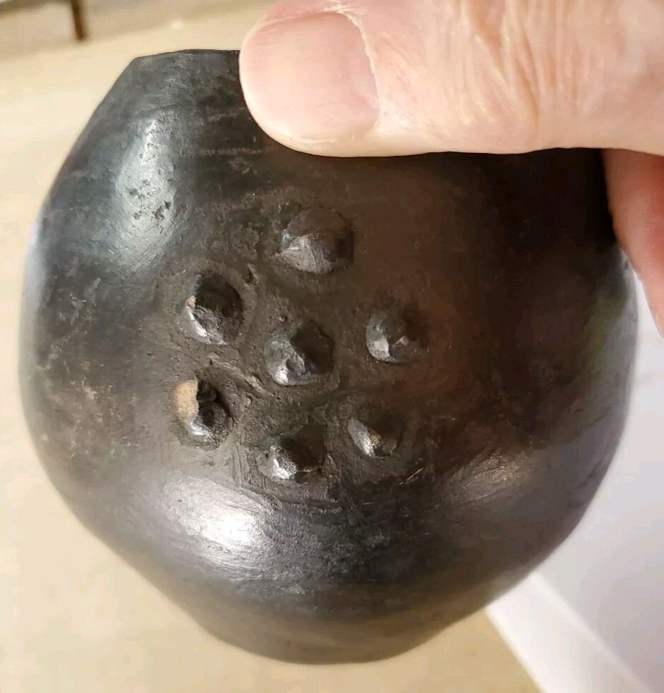 Vtg Ukhamba Ceremonial incised pottery beer pot Zulu people South Africa