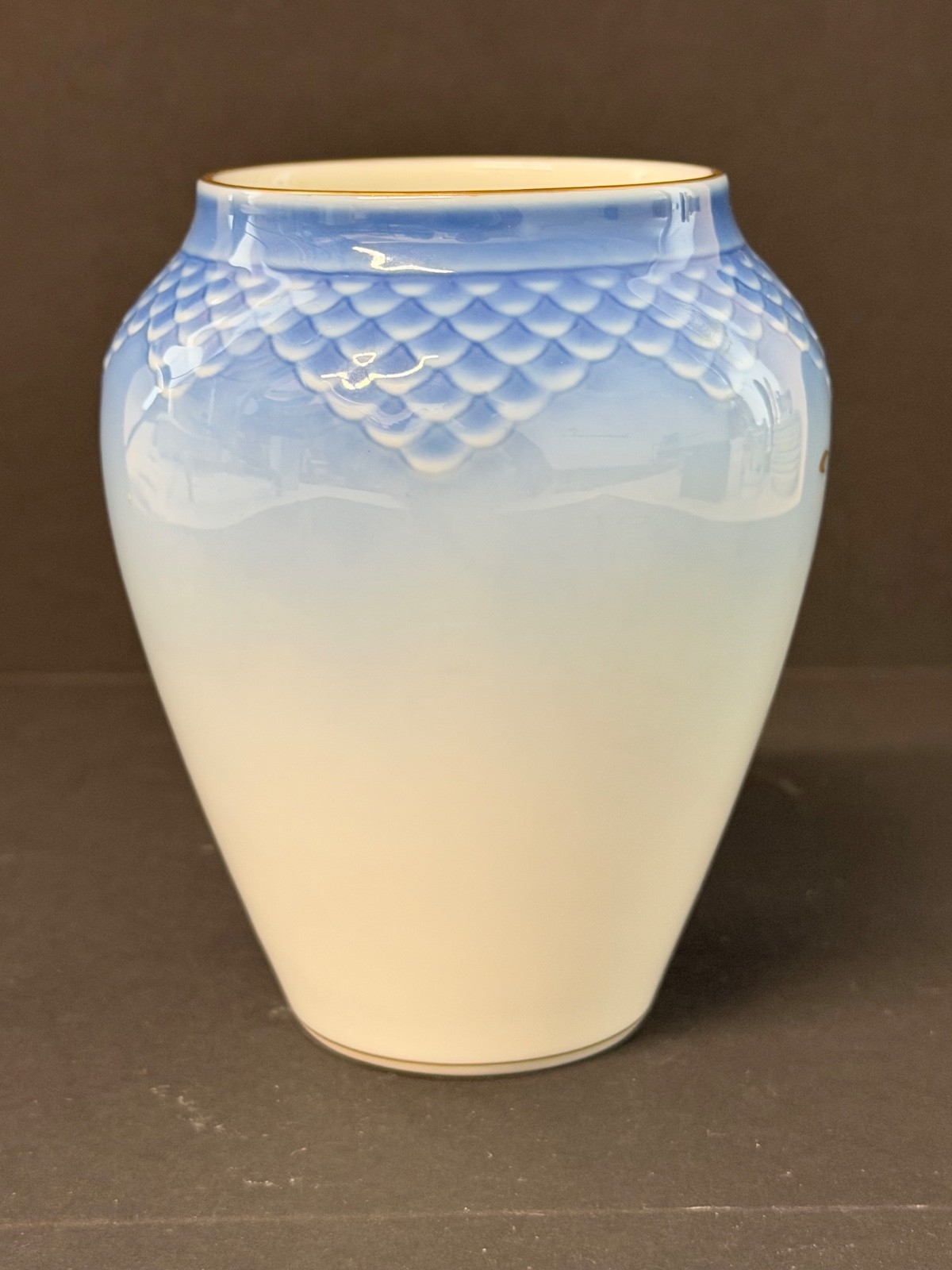 Bing & Grondahl Blue and White Seagull Porcelain Vase Denmark Art Pottery 681