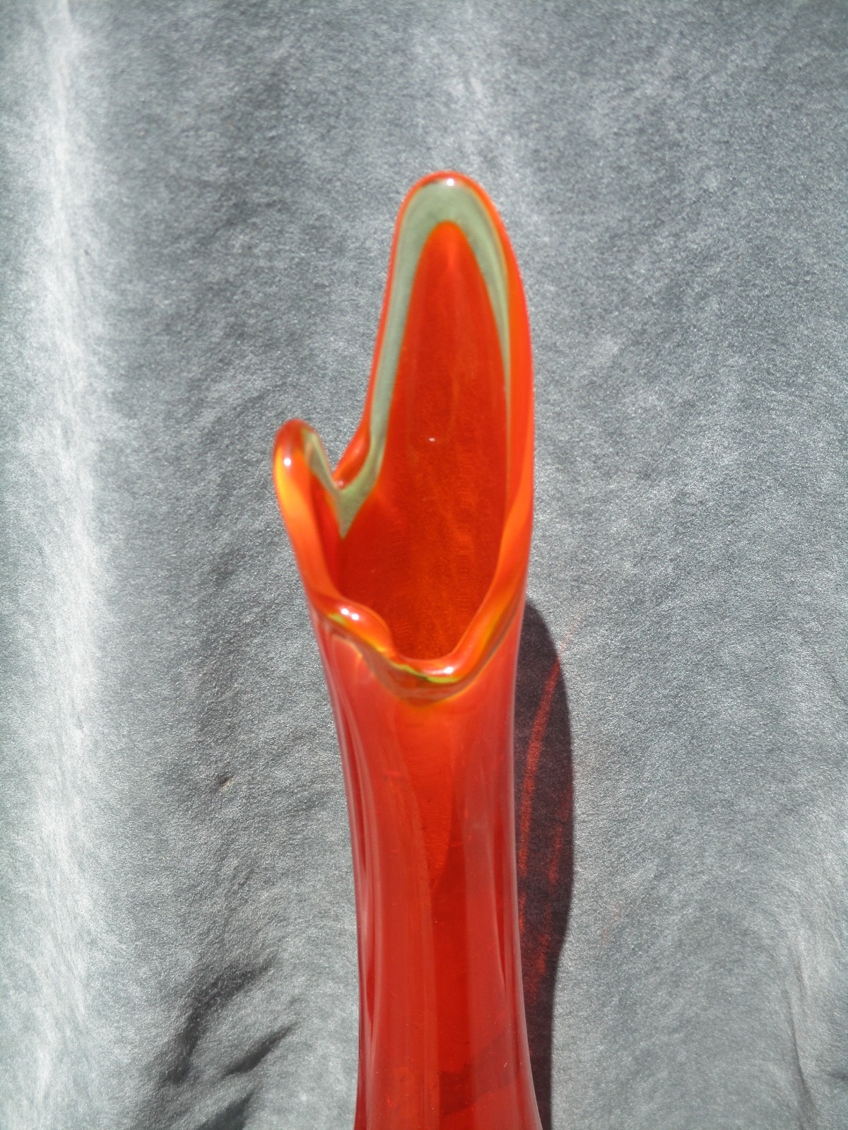 Vintage Viking 3-Toe Swung Vase Persimmon Orange 21 1/2″