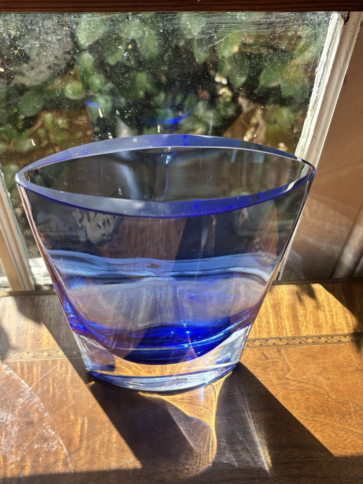 VNTG Lindshammar Sweden Gunnar Ander Midcentury Modern Blue And Clear Glass Vase