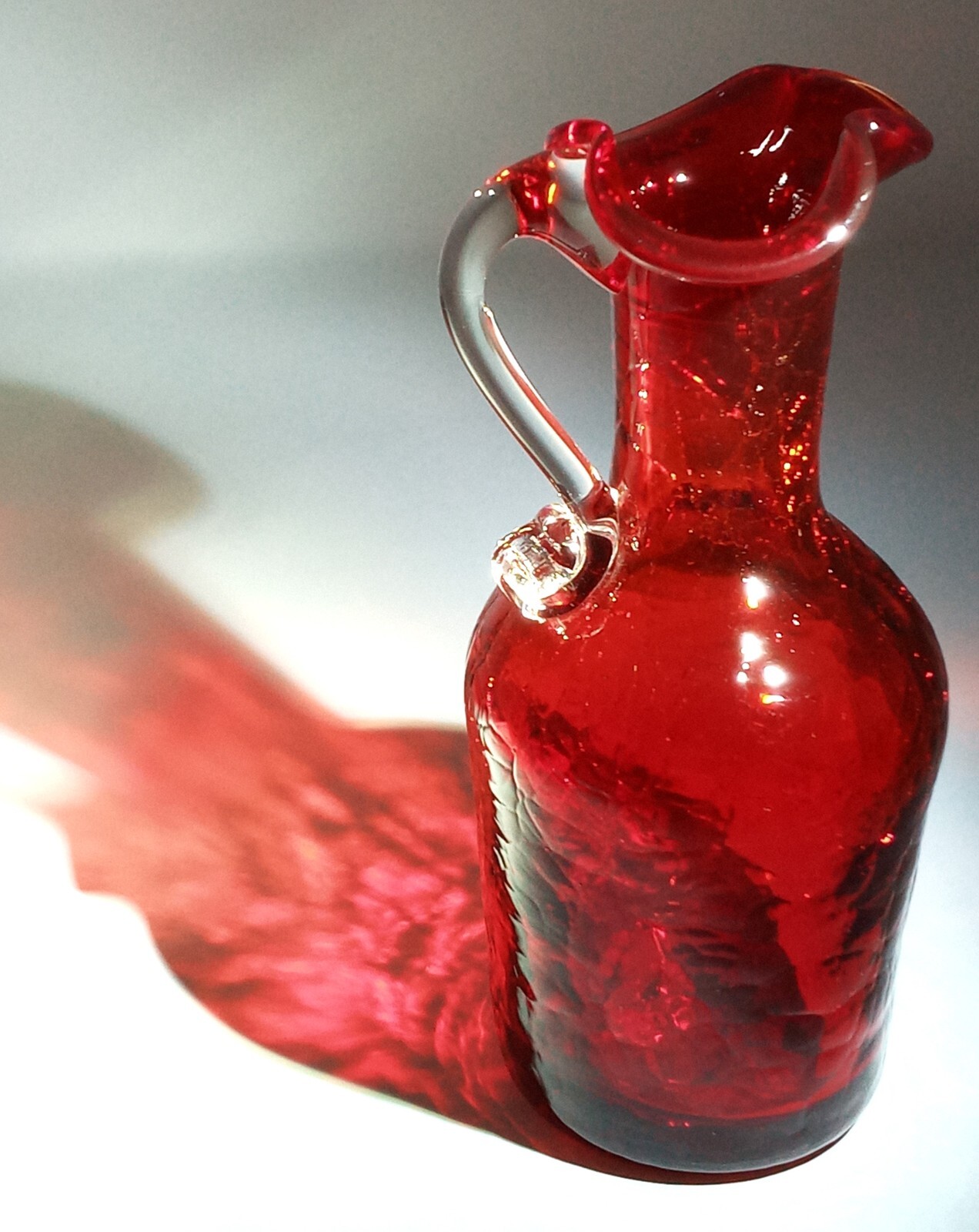 Ruby Red Crackle Glass Cruet Pitcher Bud Vase w/ Attached Clear Handle 5.5″ tall
