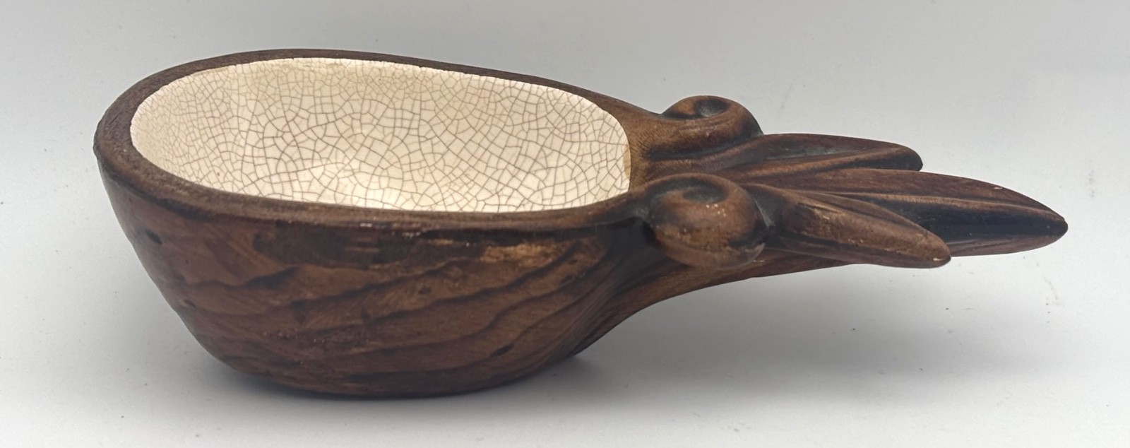 Vintage 1962 Treasure Craft of Hawaii No 40 Pineapple Shaped Trinket Dish *Read