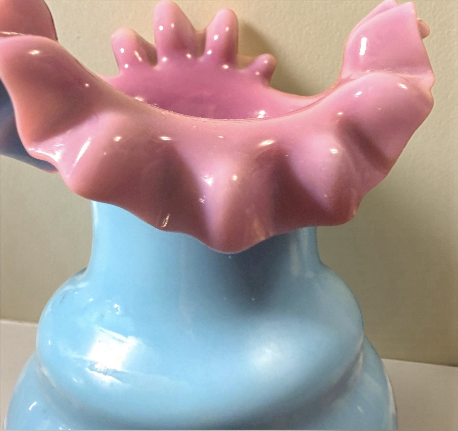 Antique Bohemian Lilac Turquoise Cased Ruffled Blown Glass Vase 5.25 x 3.75” EUC