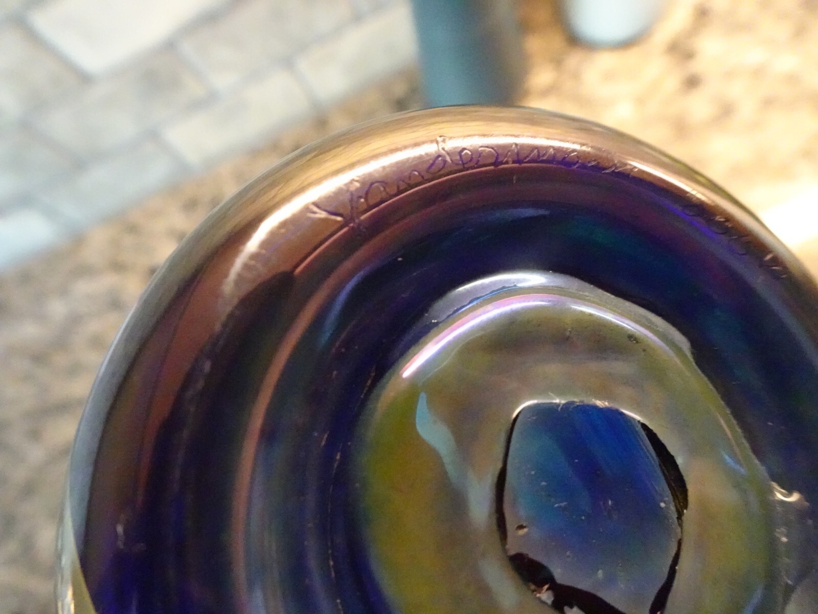 Signed 2006 Vandermark Studio Art Glass Blue Aurene Iridescent Floral Vase 11.5″