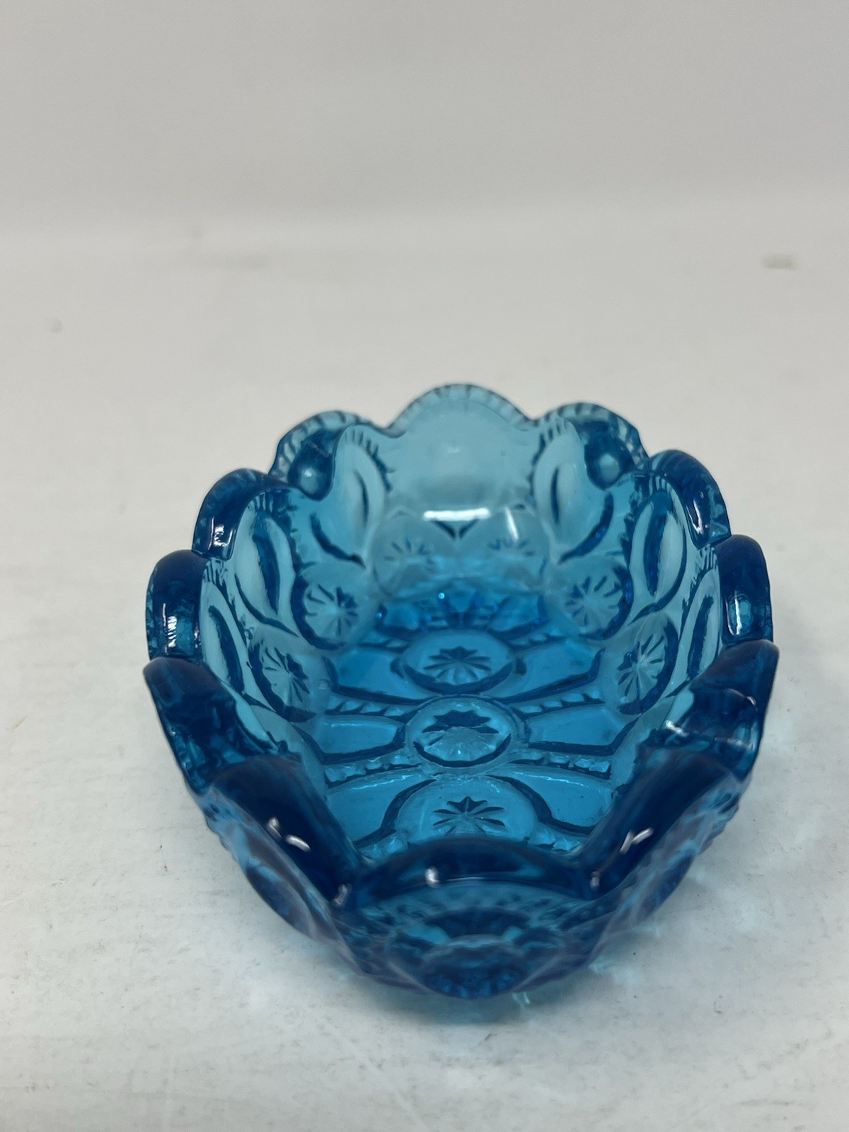 Vintage L E Smith Colonial Blue Glass Moon & Stars Ashtray or Trinket Dish