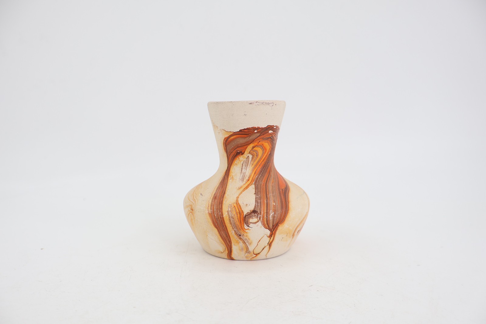 Vintage Nemadji Hand Made Orange Red Swirl Pottery Vase 3.5″ Inch Marked