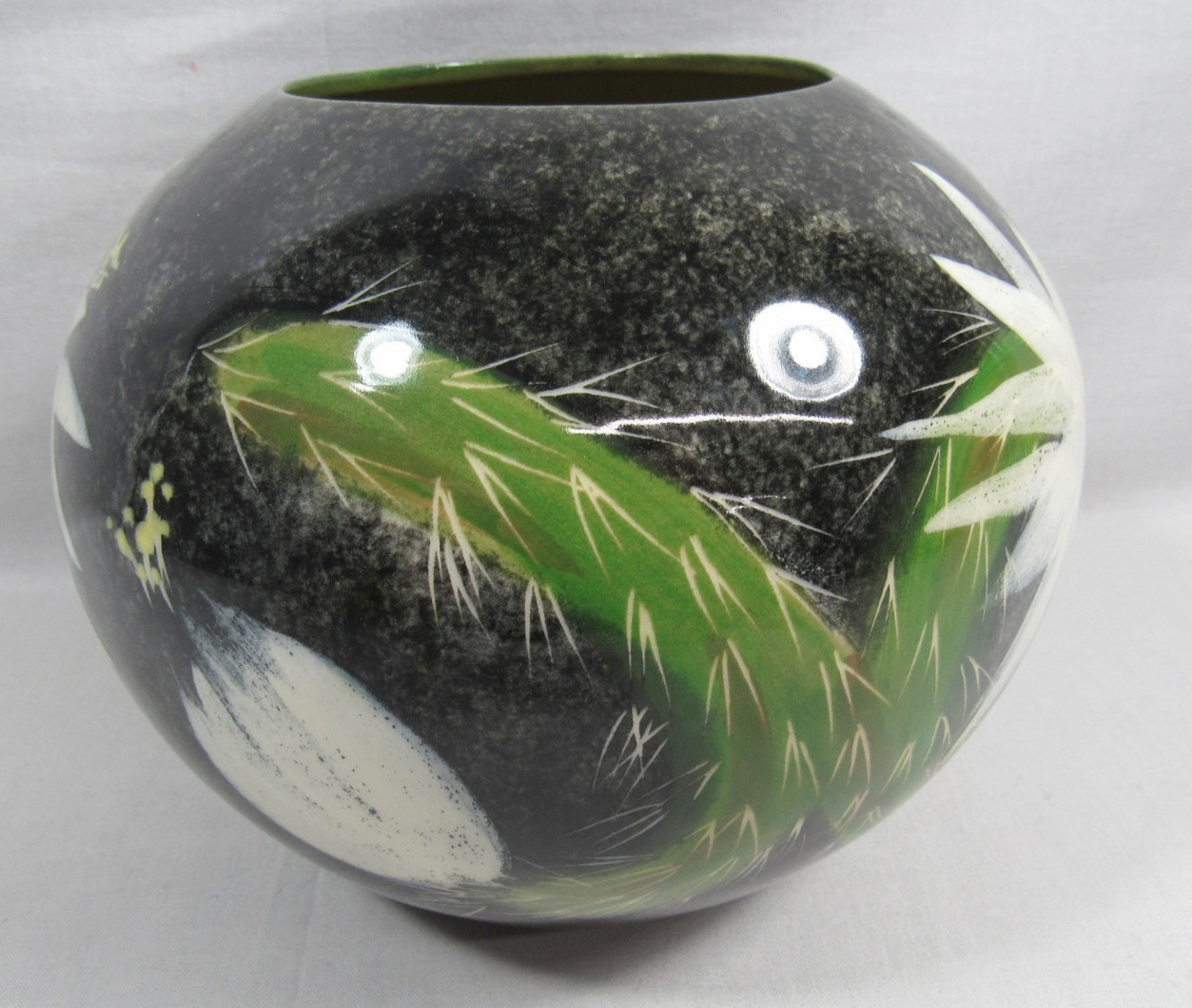 Vintage Artist Signed Hand Painted Vase Desert Flower Cactus Hedi Schoop 6″x7.5″