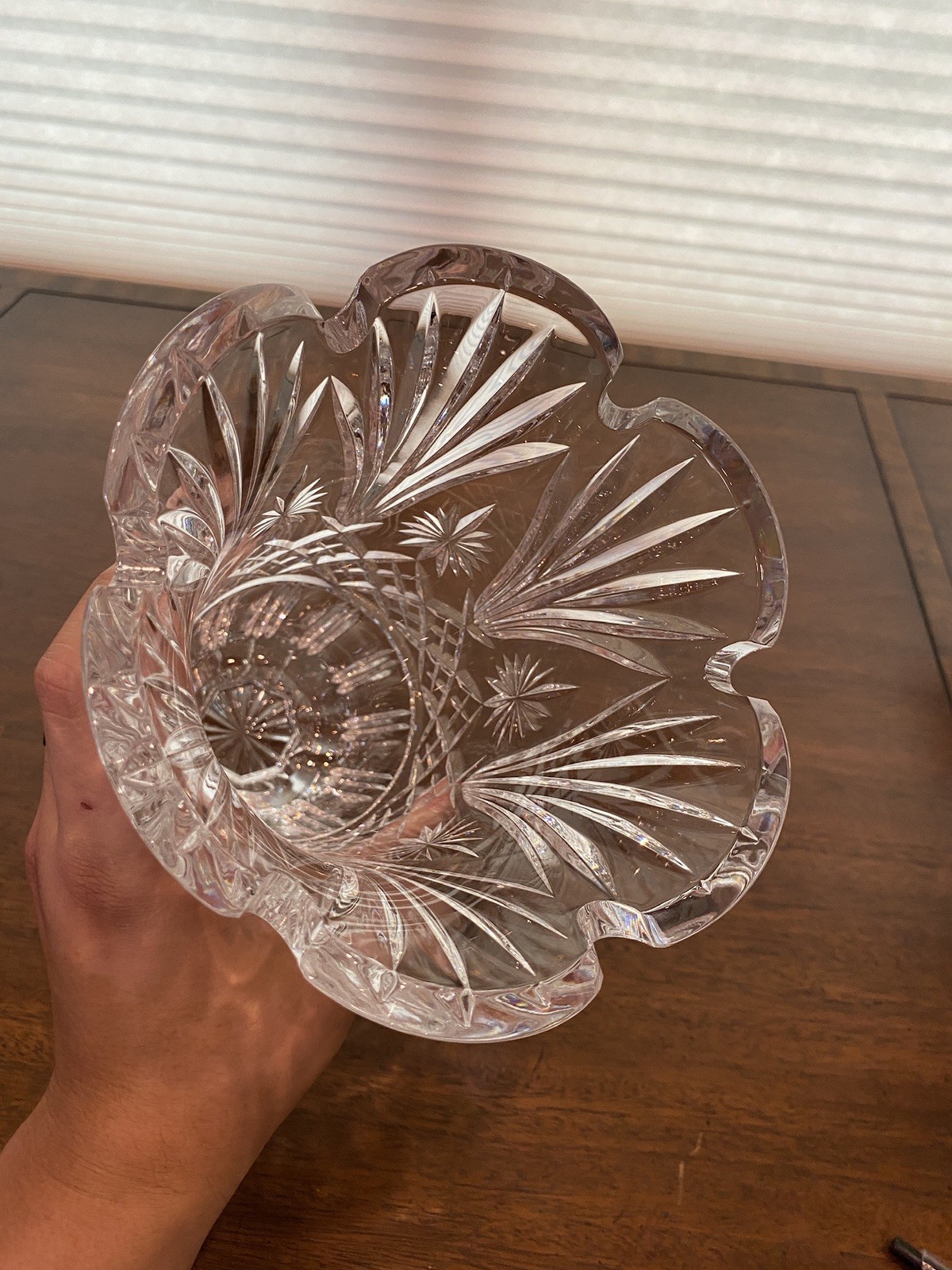 STUNNING VTG 1996 PETER KELLY WATERFORD Crystal ARTISAN Footed Vase SIGNED 10″H