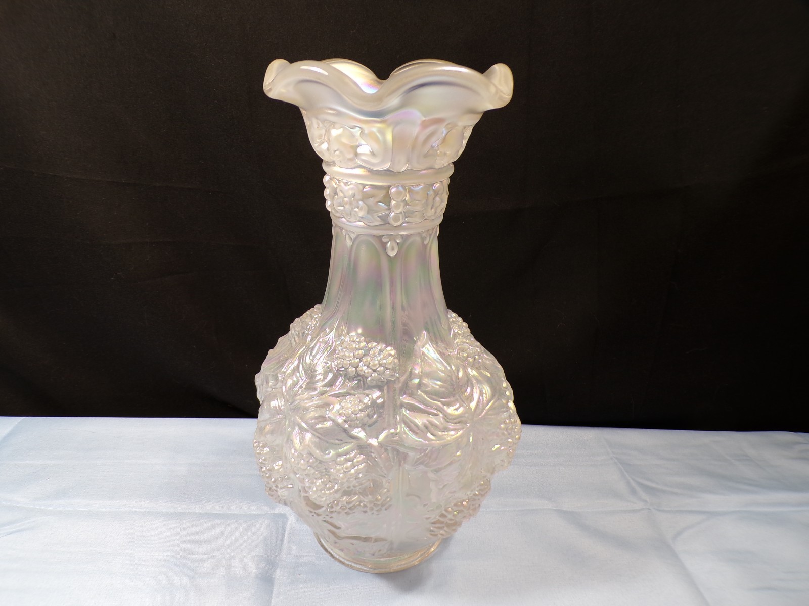 Imperial White Clear Carnival Glass Loganberry Vase 10 1/4″ Tall INV4