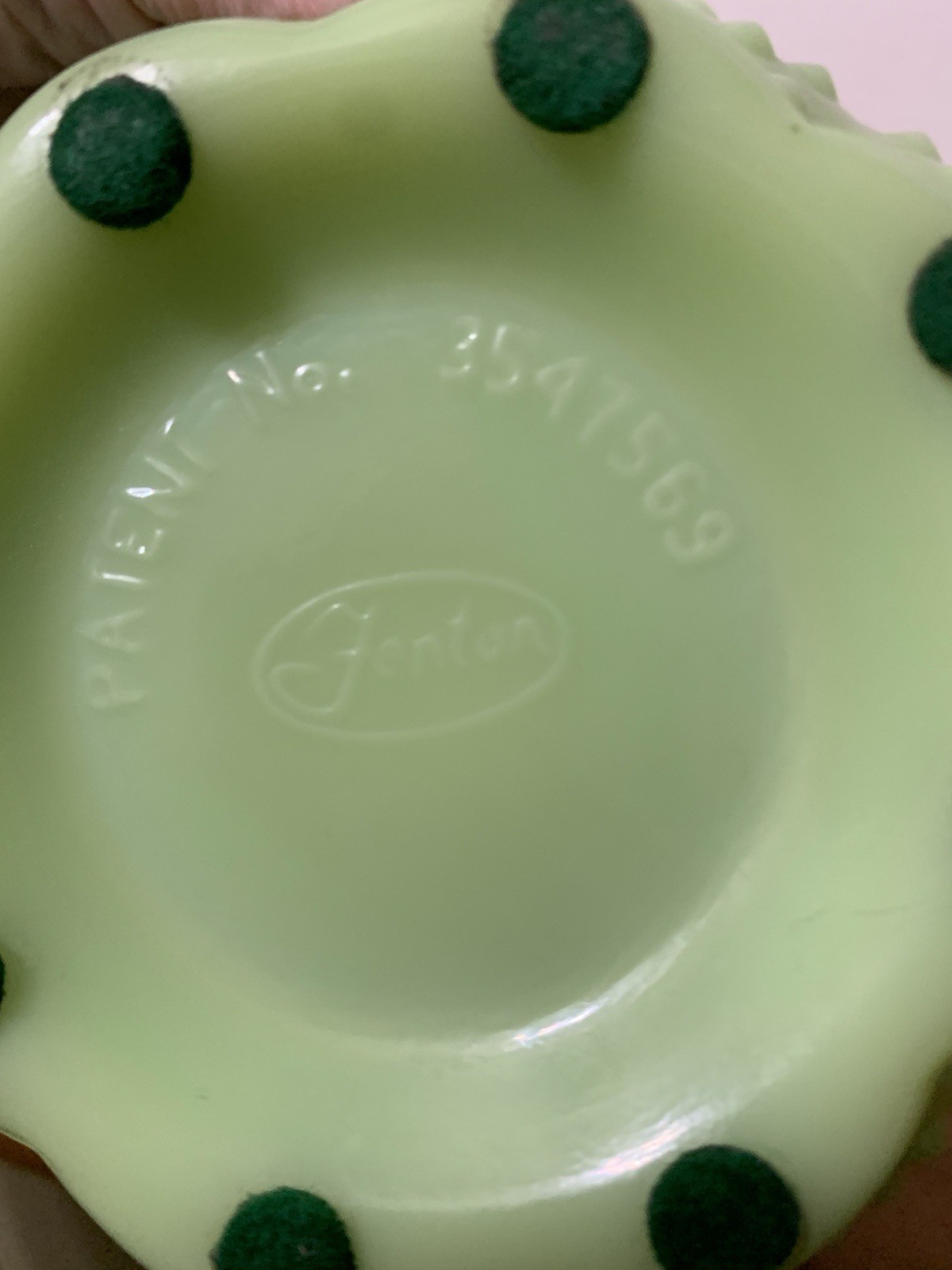 Fenton Uranium Glowing Green Scalloped Edge Hobnail 6 Hole Candle Holder6.5×6.5”