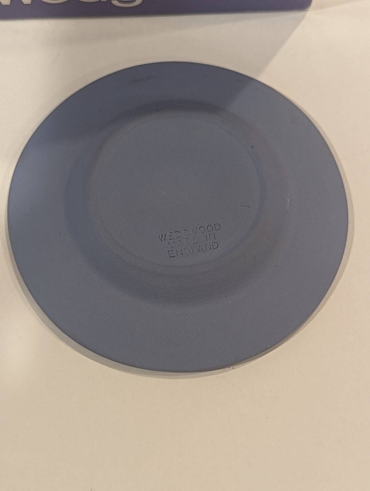 Vtg Wedgwood Jasperware England Blue Grapevine 3.50″ Ashtray Trinket Dish NEW