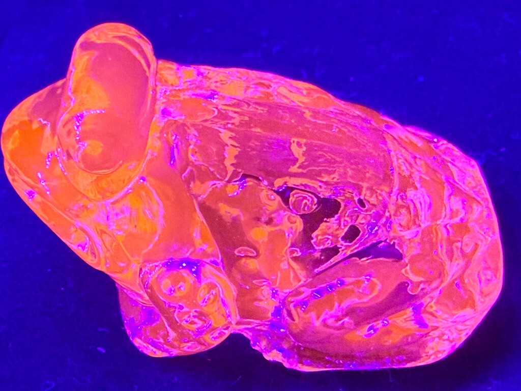 green Vaseline uranium glass Jeremy Frog Toad paperweight magnesium selenium art
