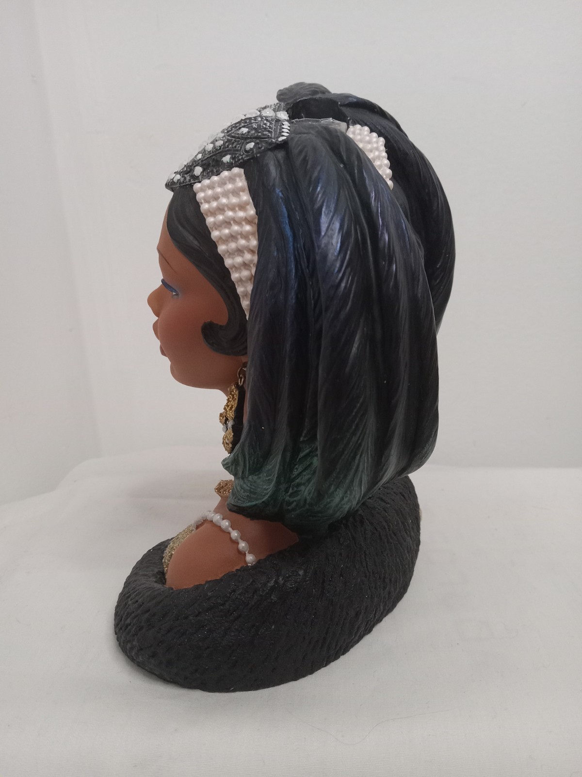Cameo Girls Head Vase: Celeste 1924 “Harlem Renaissance” LV-040 NIB 2001