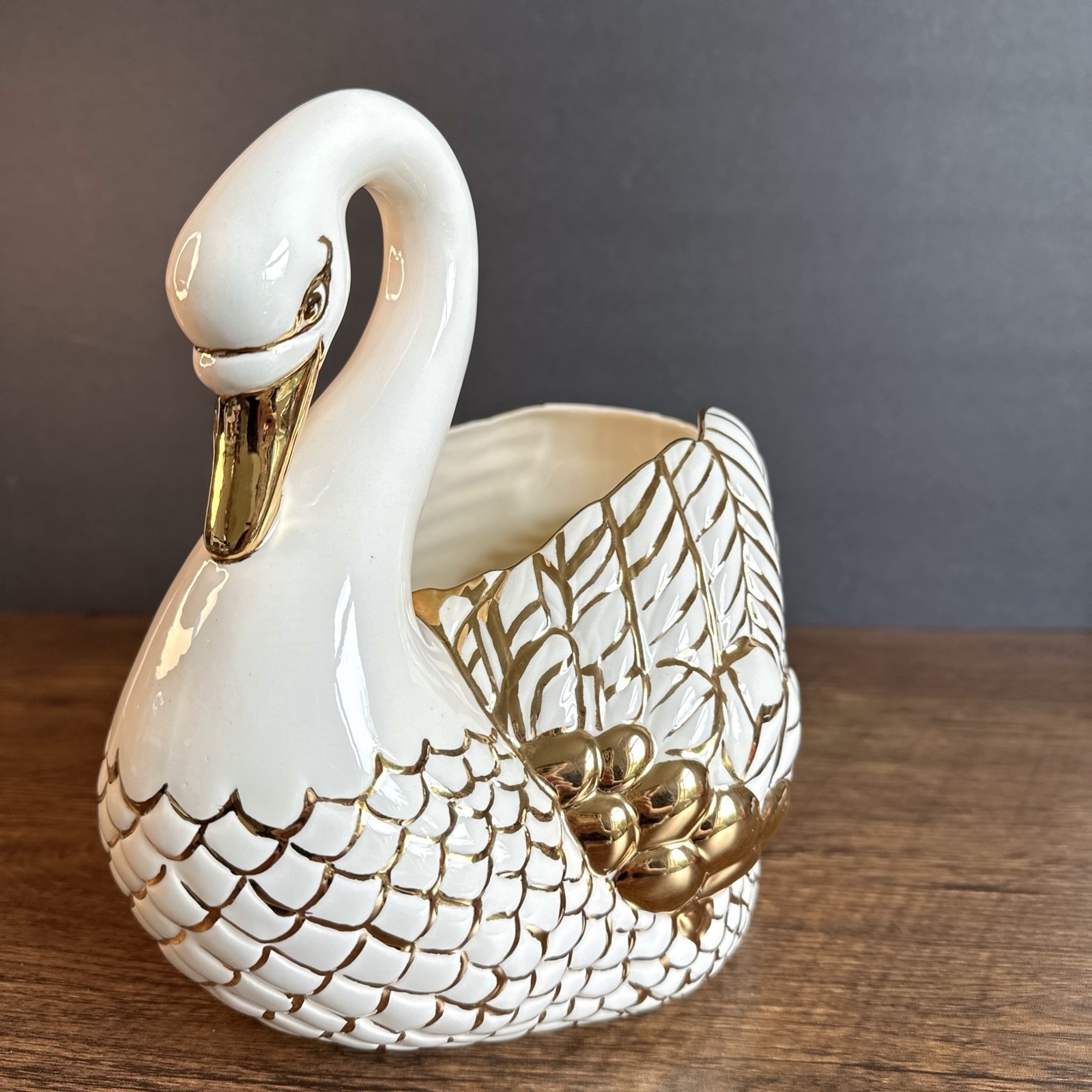 Holland Mold Swan Planter 1978 Cream & Gold Porcelain Pearl Metallic Vase Bowl