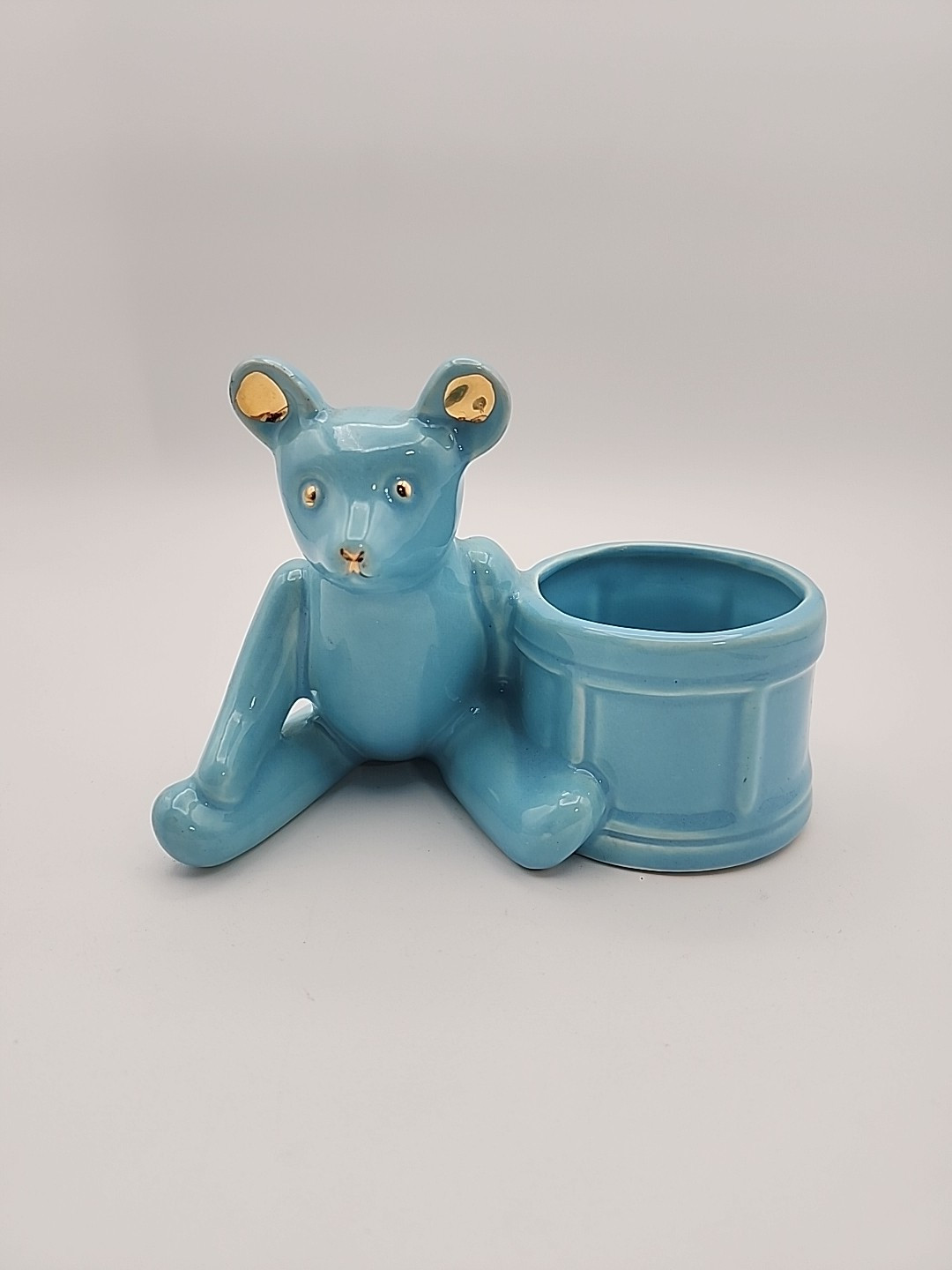 Vtg 4.5″T Royal Haeger Pottery Baby Blue Teddy Bear W/ Drum Planter Gold Gilded