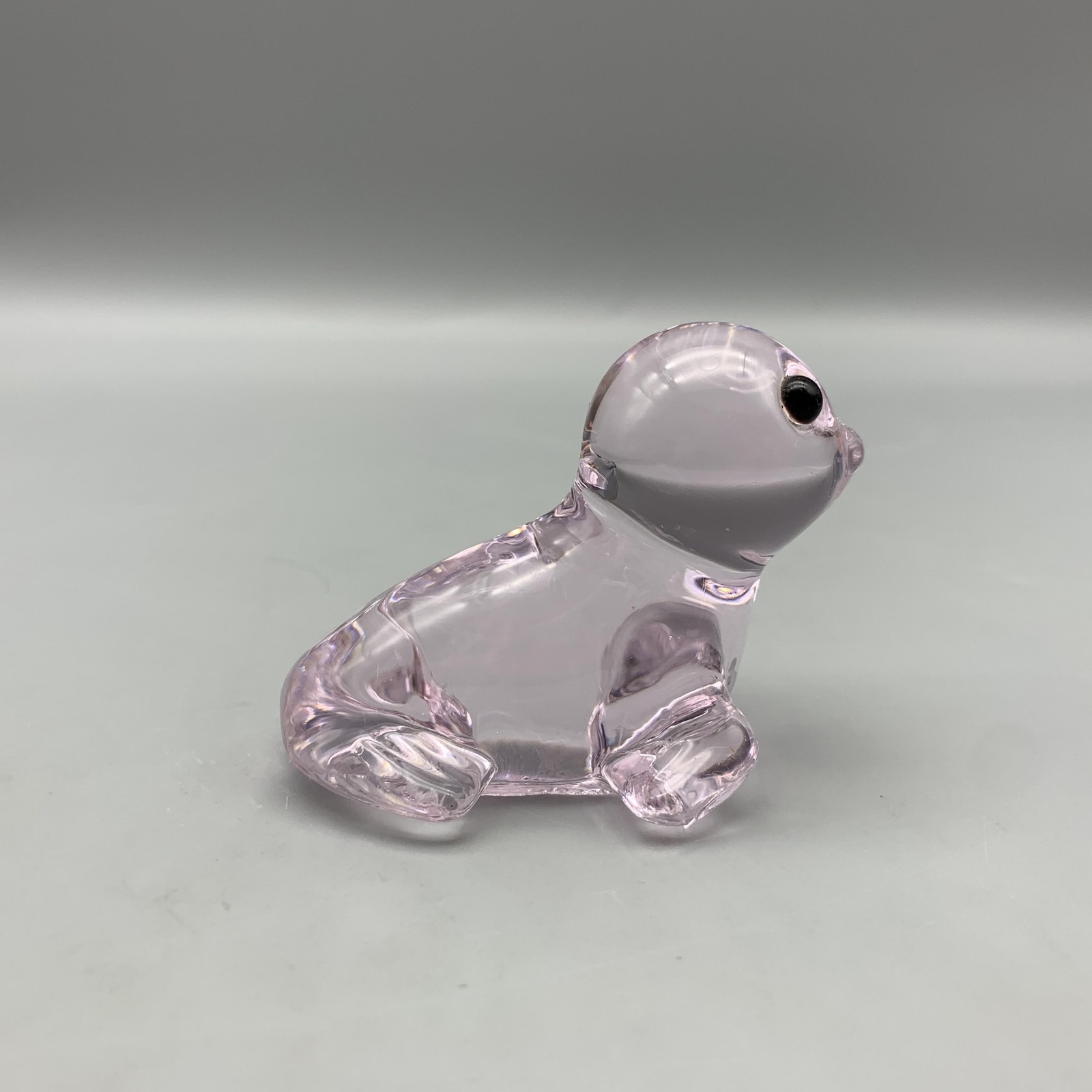 Vintage Oneida Pink Seal Figurine 24% Lead Crystal Art Glass Small Paperweight