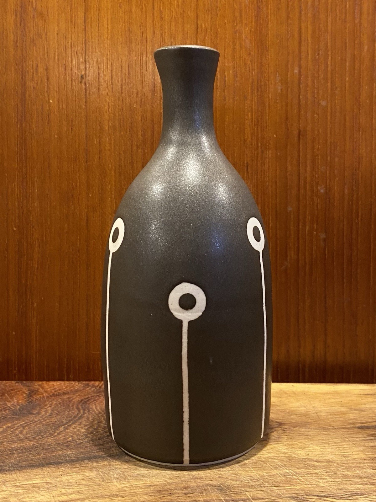Art Pottery Bud Vase Round Ball Orb White Glaze Inside Minimalist 6 in Brown