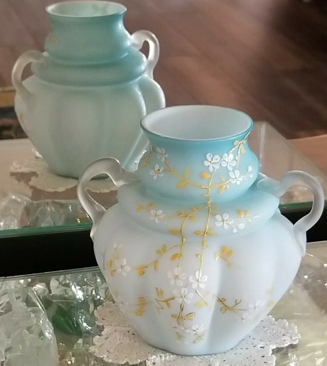 Antique Thomas Webb Blue Satin Glass Enamel Blossoms 5 1/4″ VASE RARE Excellent