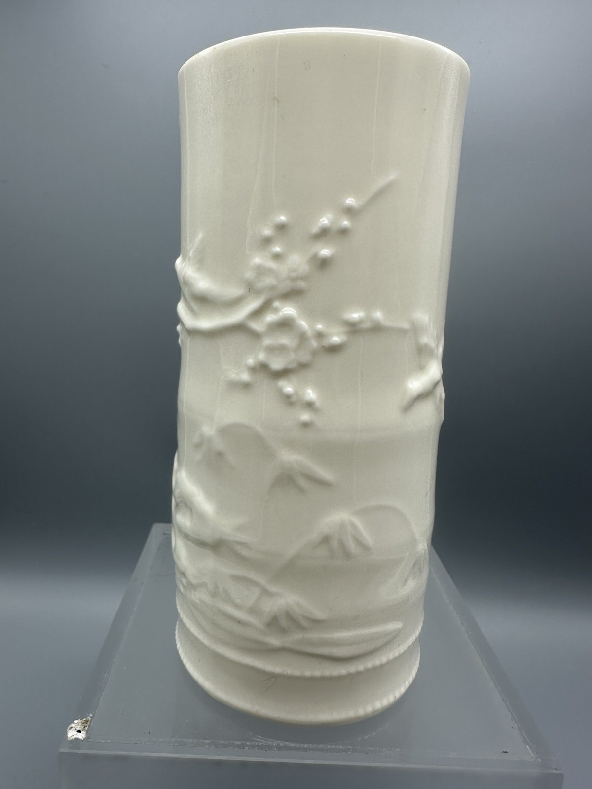 Lenox Indian Tree Embossed Cream Cylindrical Vase-USA