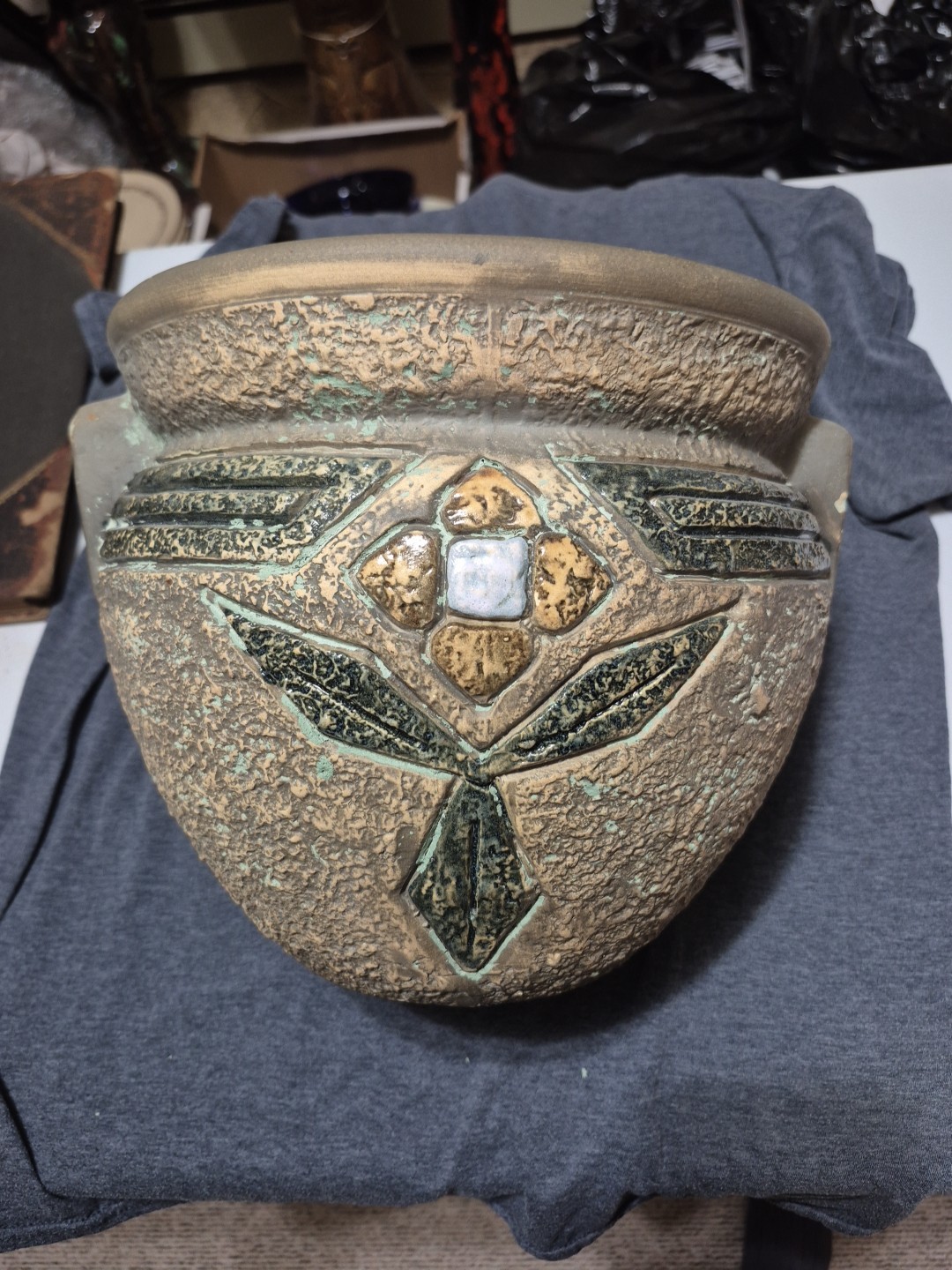 Roseville Pottery MOSTIQUE 10.5in Jardiniere