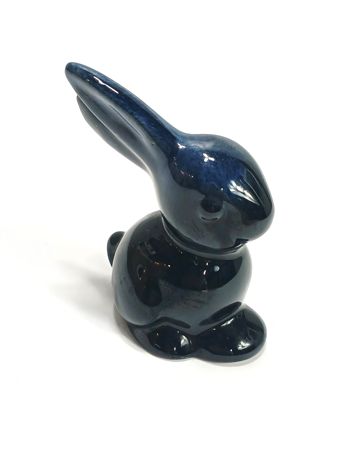 Blue Drip Glazed Bunny Figurine-Blue Mountain Pottery / Canada = 3″ /w.sticker