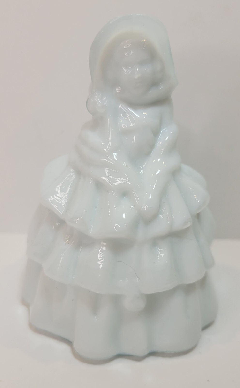 Boyd Vintage Crystal Art Glass Figurine Louise Doll Snow – White Glass 80’s