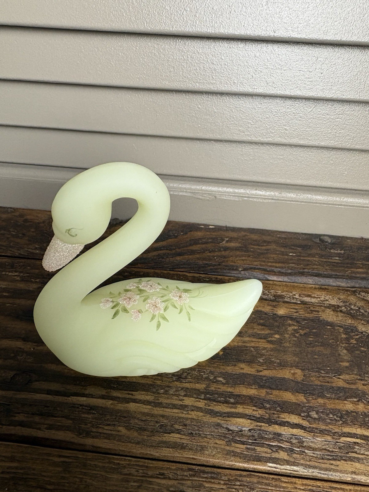 Vintage FENTON Custard Uranium Glass Swan Hand Painted & Signed